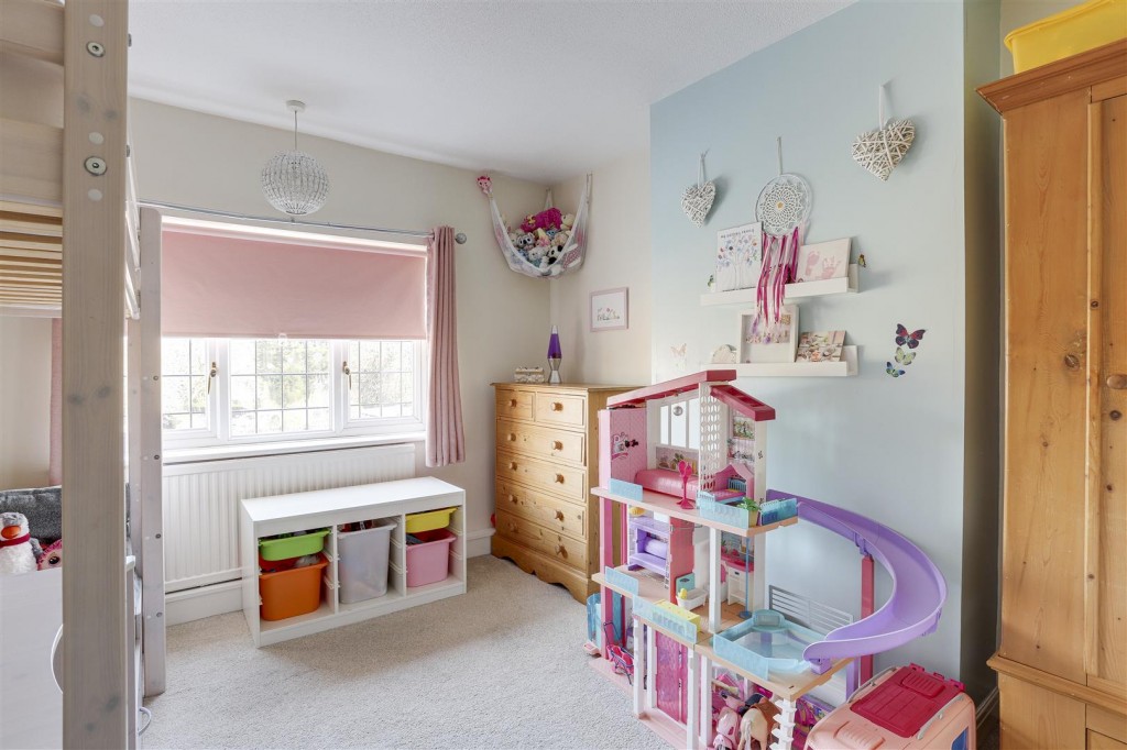 Annesley Road, Hucknall, Nottinghamshire, NG15 7DD