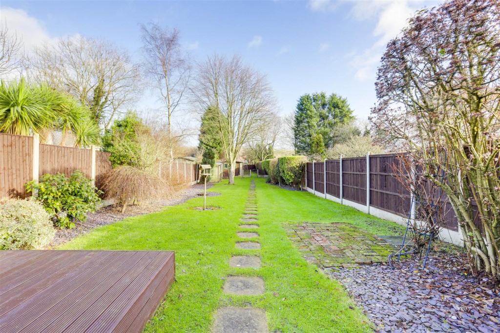 Annesley Road, Hucknall, Nottinghamshire, NG15 7DD