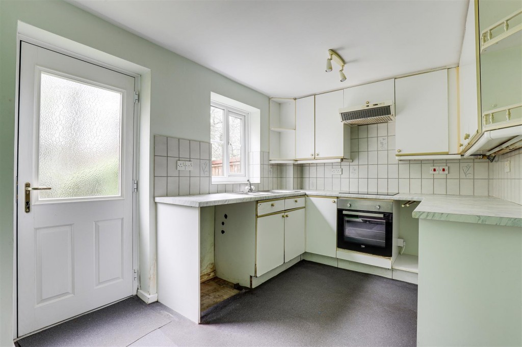 Hazelbank Avenue, Mapperley, Nottinghamshire, NG3 3EY