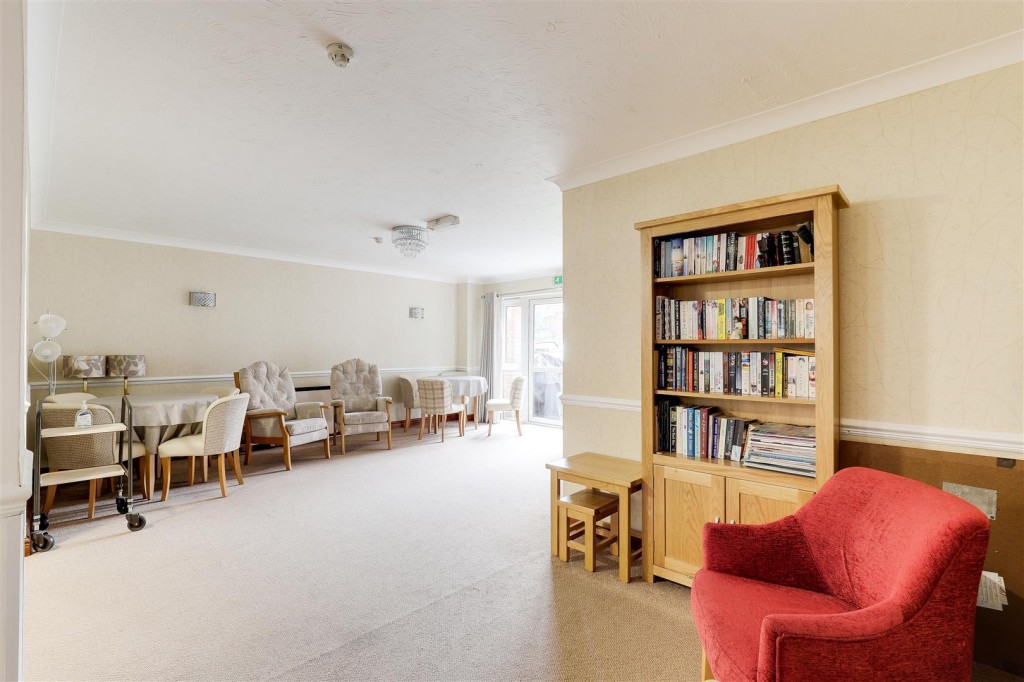 Valley Court, Ribblesdale Road, Nottinghamshire, NG5 3GA