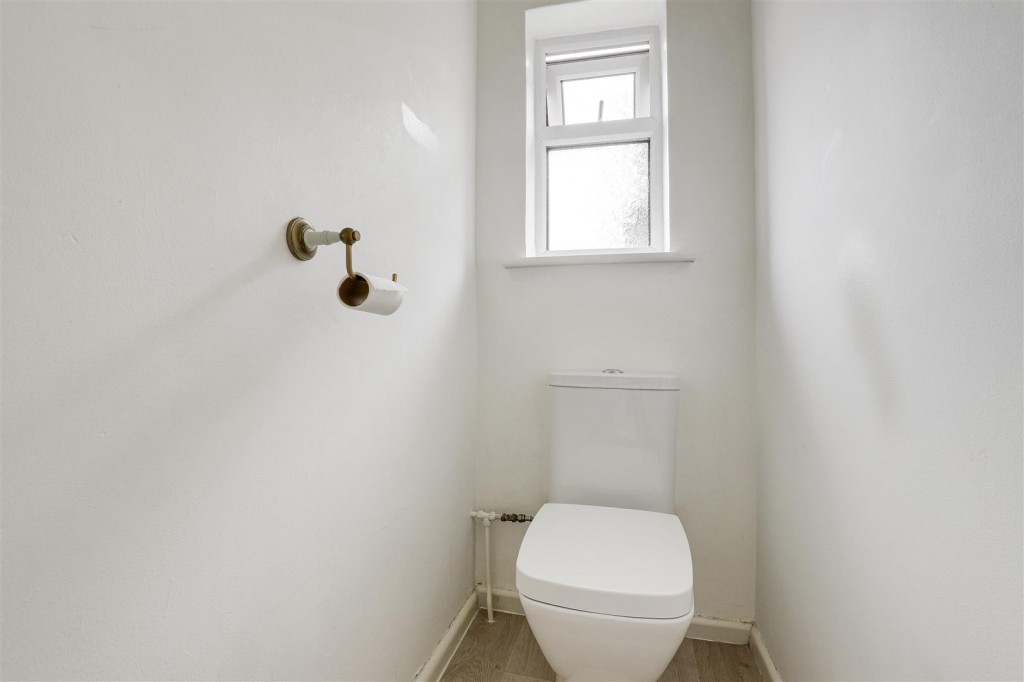 Harrow Road, West Bridgford, Nottinghamshire, NG2 7DX