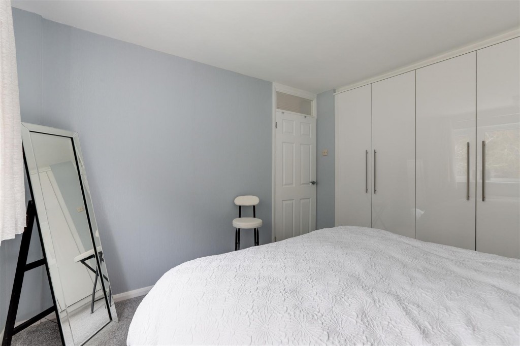 Penarth Gardens, Mapperley, Nottinghamshire, NG5 4EG