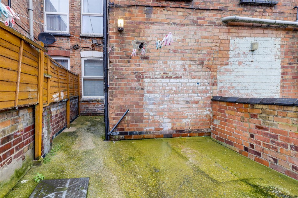 Wordsworth Road, Radford, Nottinghamshire, NG7 5QU