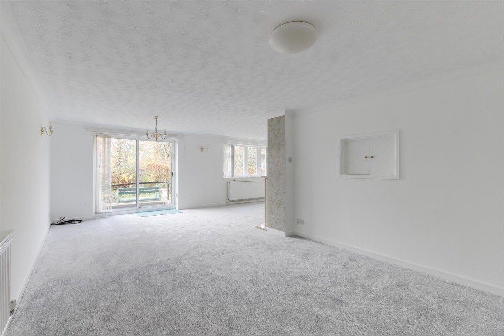 Heath Gardens, Breaston, Derbyshire, DE72 3UH