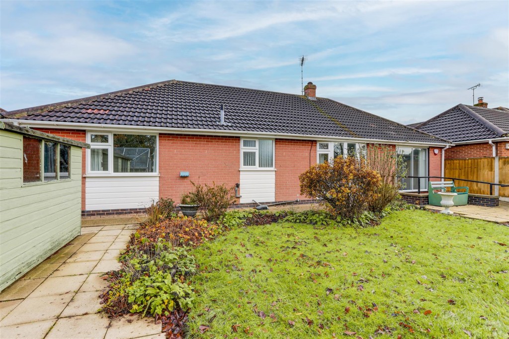 Heath Gardens, Breaston, Derbyshire, DE72 3UH