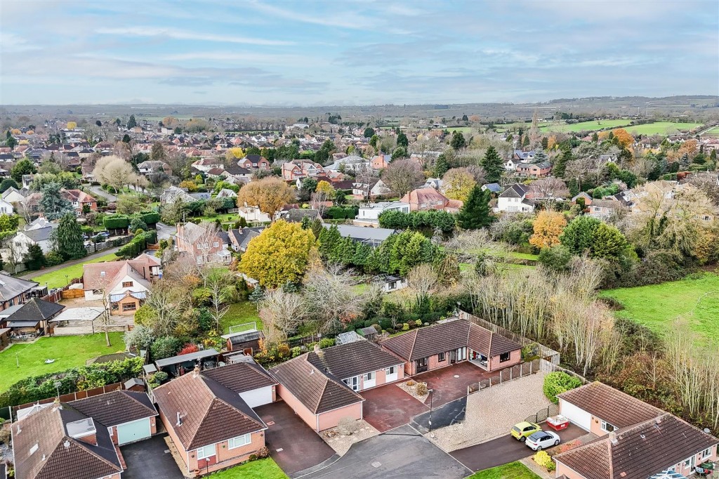 Heath Gardens, Breaston, Derbyshire, DE72 3UH