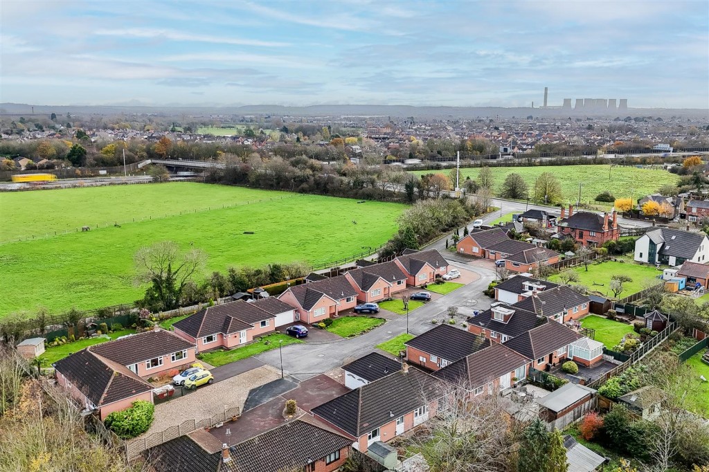 Heath Gardens, Breaston, Derbyshire, DE72 3UH