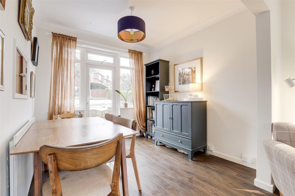 Stanhome Drive, West Bridgford, Nottinghamshire, NG2 7FP