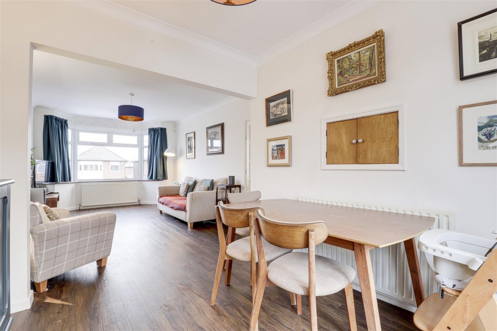 Stanhome Drive, West Bridgford, Nottinghamshire, NG2 7FP