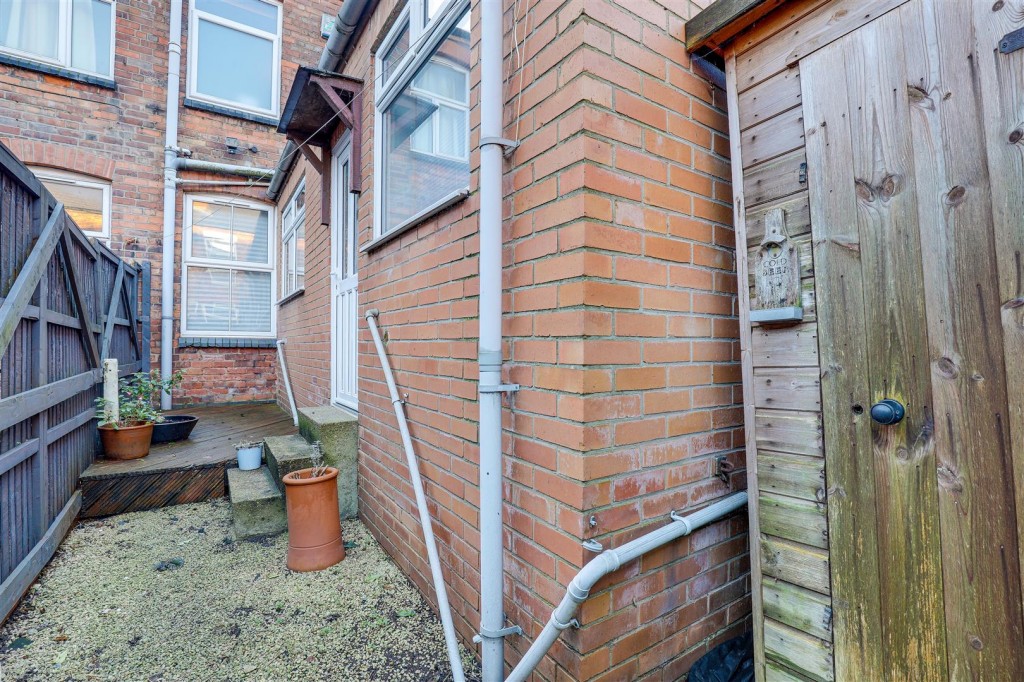 Pyatt Street, The Meadows, Nottinghamshire, NG2 2LF