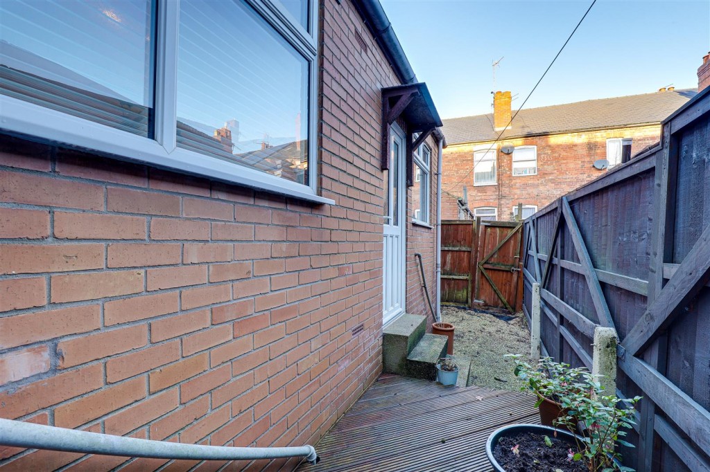 Pyatt Street, The Meadows, Nottinghamshire, NG2 2LF