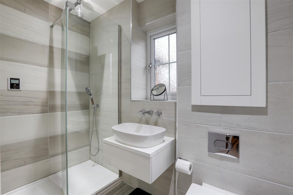 Damstead Park Avenue, Alfreton, Derbyshire, DE55 7PR