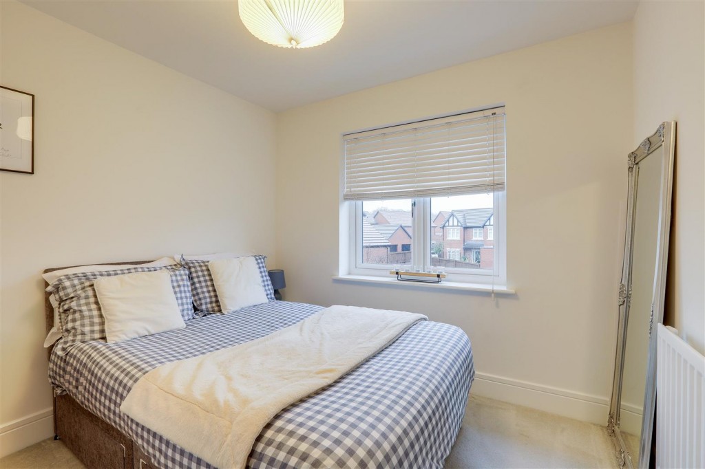 Damstead Park Avenue, Alfreton, Derbyshire, DE55 7PR