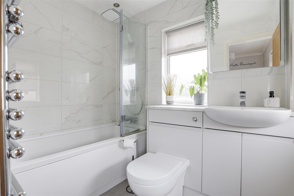 Albion Rise, Arnold, Nottinghamshire, NG5 8EX