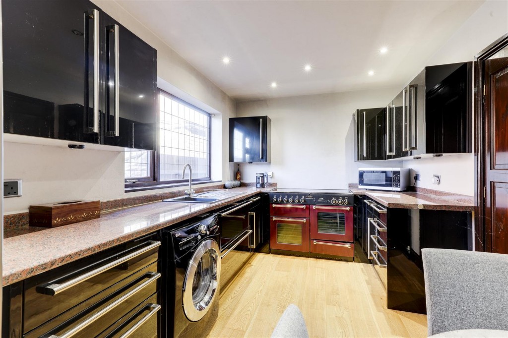 Campion Street, Arnold, Nottinghamshire, NG5 8GR