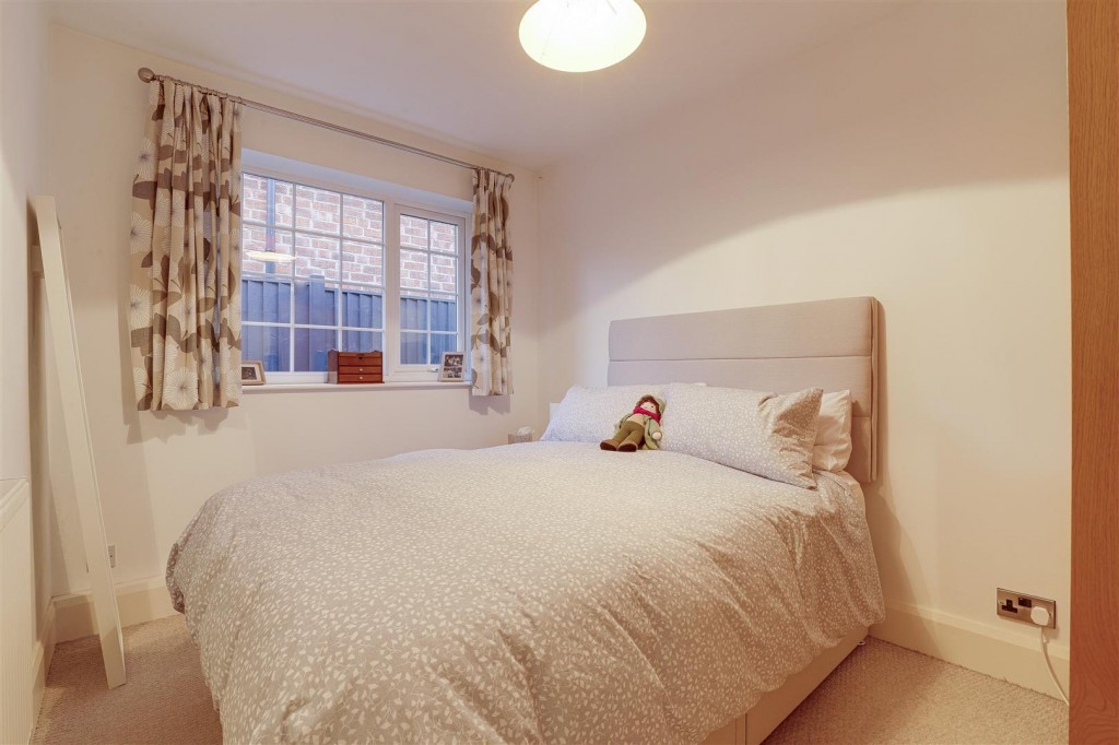 Harrow Road, West Bridgford, Nottinghamshire, NG2 7DY