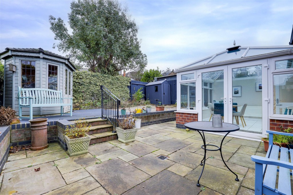 Harrow Road, West Bridgford, Nottinghamshire, NG2 7DY