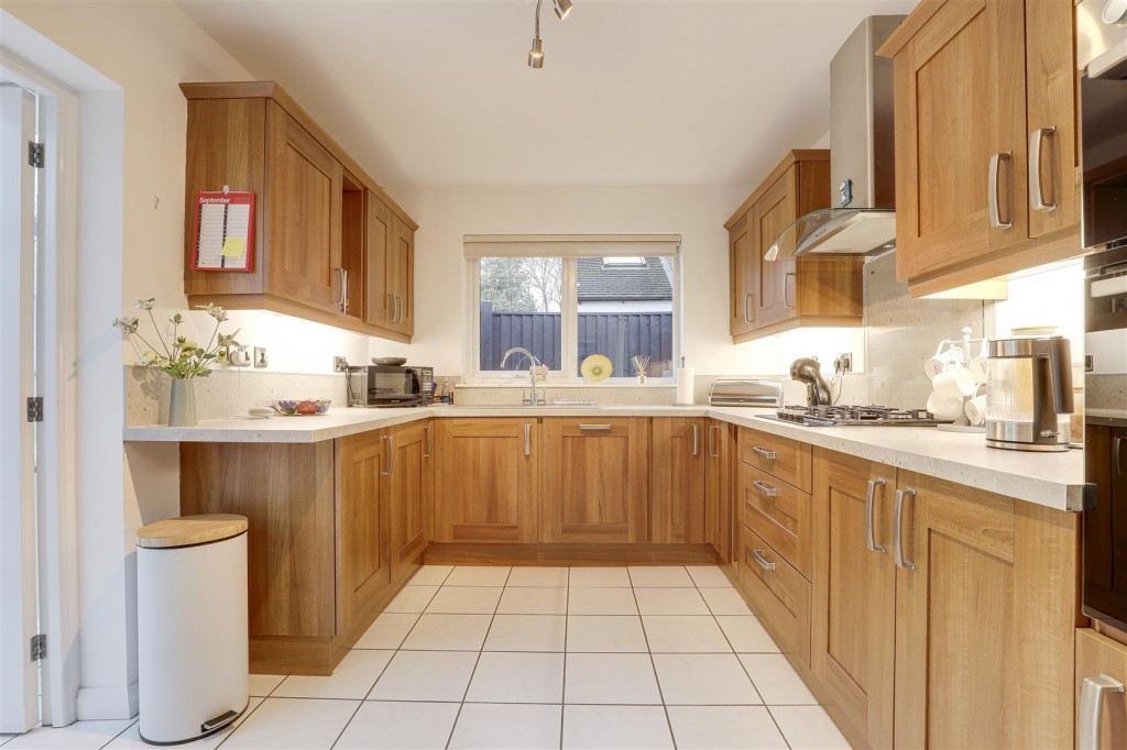 Harrow Road, West Bridgford, Nottinghamshire, NG2 7DY