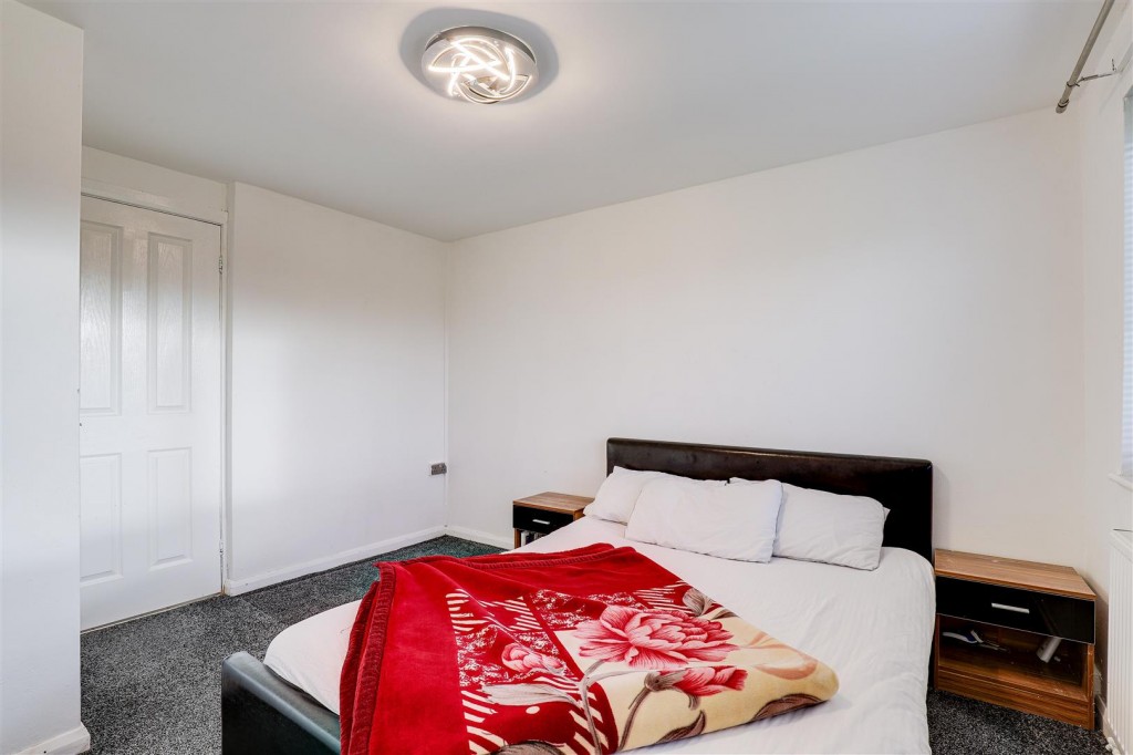 Oakham Close, Top Valley, Nottinghamshire, NG5 9AN