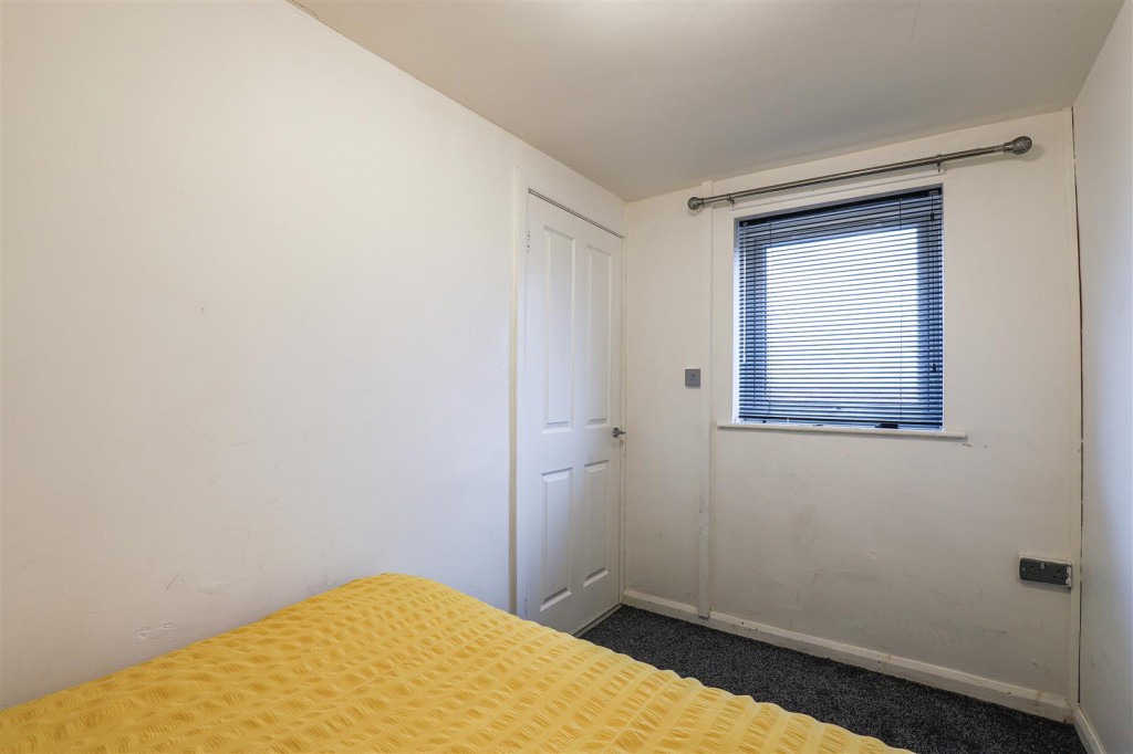 Oakham Close, Top Valley, Nottinghamshire, NG5 9AN