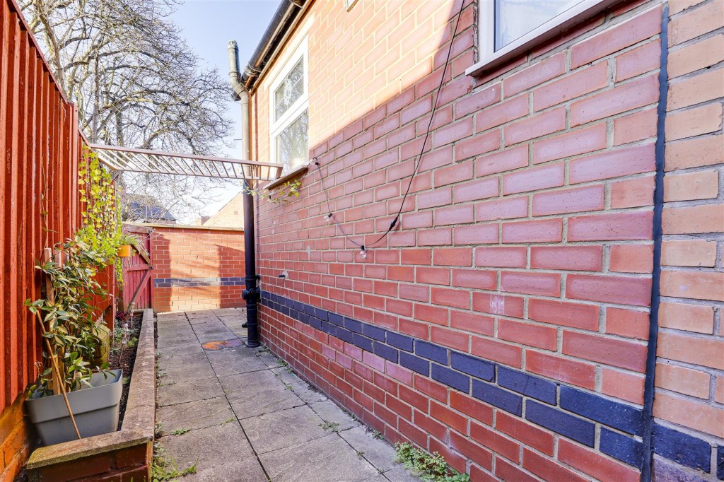 Hardstaff Road, Sneinton, Nottinghamshire, NG2 4HS