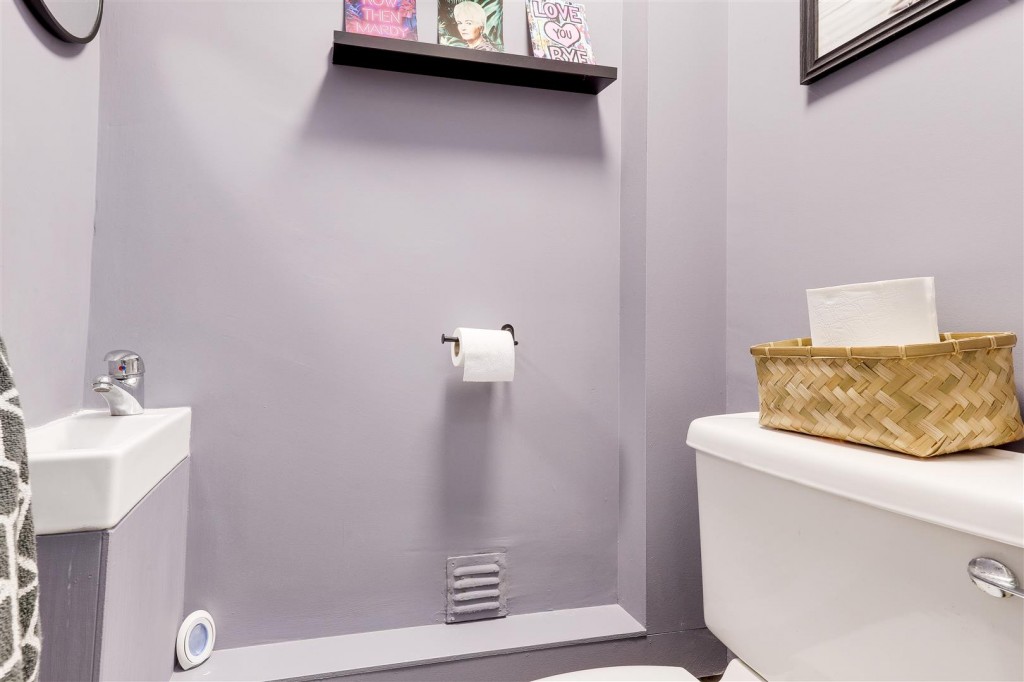 Ogle Street, Hucknall, Nottinghamshire, NG15 7FR