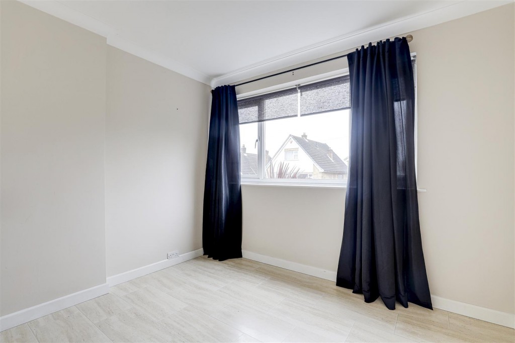 Veronica Drive, Carlton, Nottinghamshire, NG4 3QS