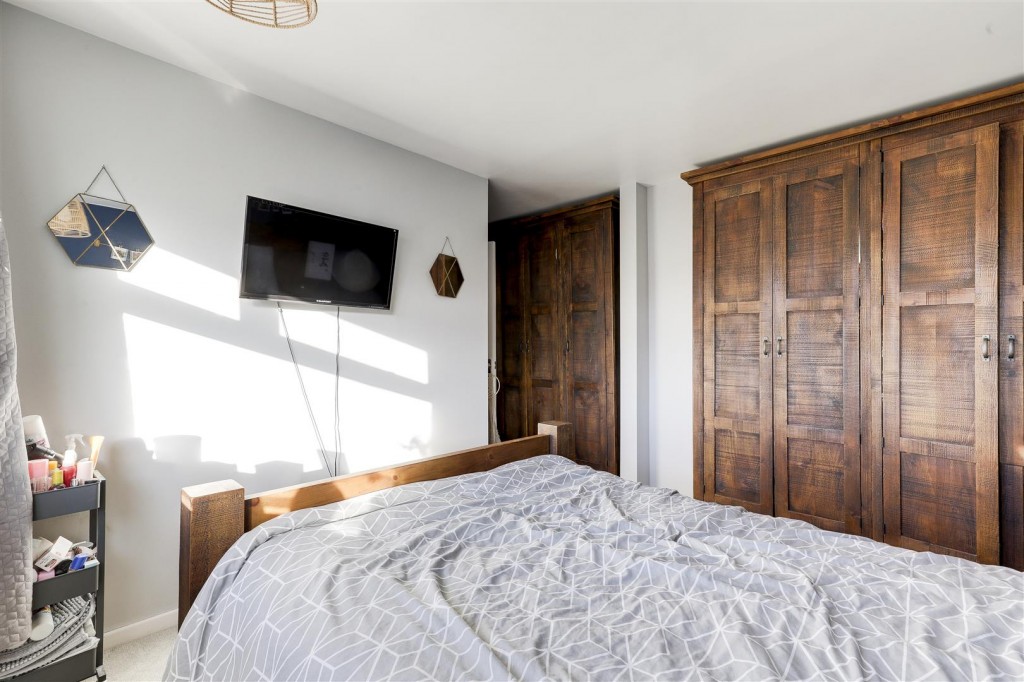 Langford Road, Arnold, Nottinghamshire, NG5 7HR