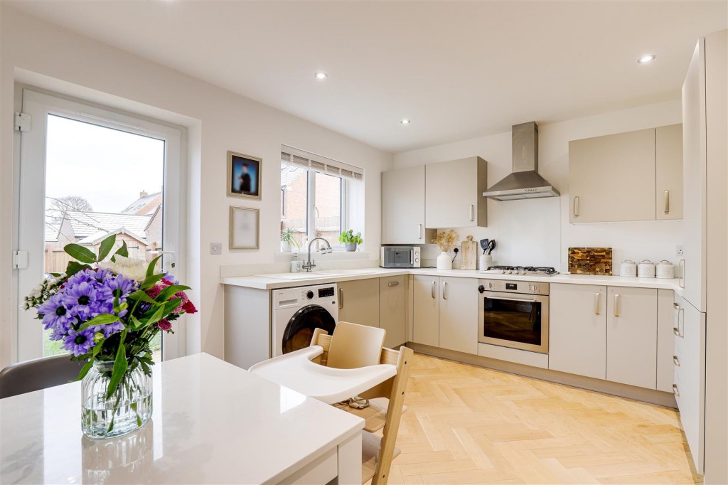 Cornflower Crescent, Ruddington, Nottinghamshire, NG11 6SG