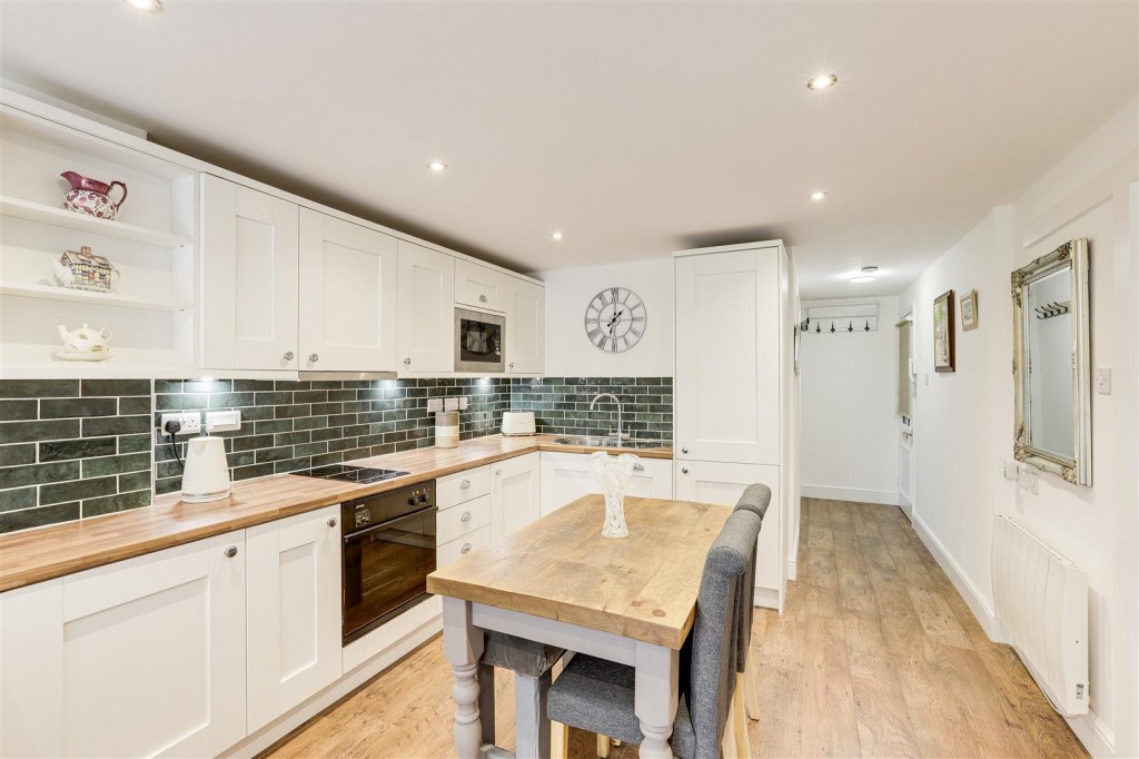 Maple cottages, Risley, Derbyshire, DE72 3WJ