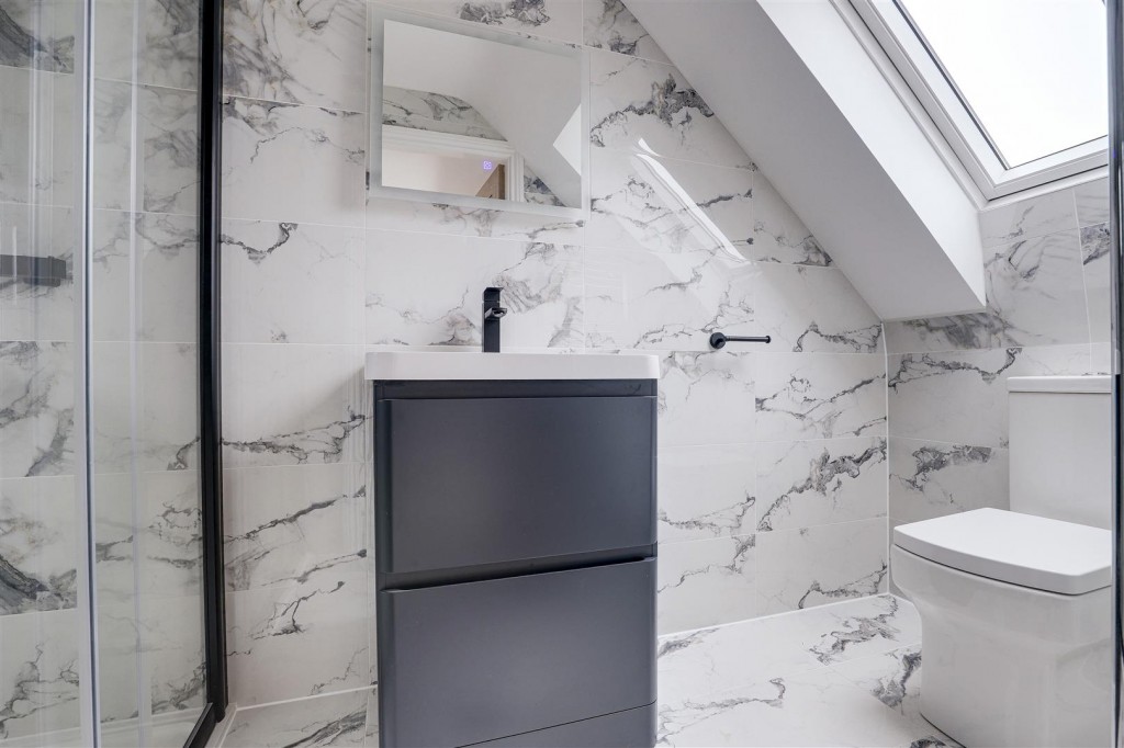 Landmere Lane, Ruddington, Nottinghamshire, NG11 6ND