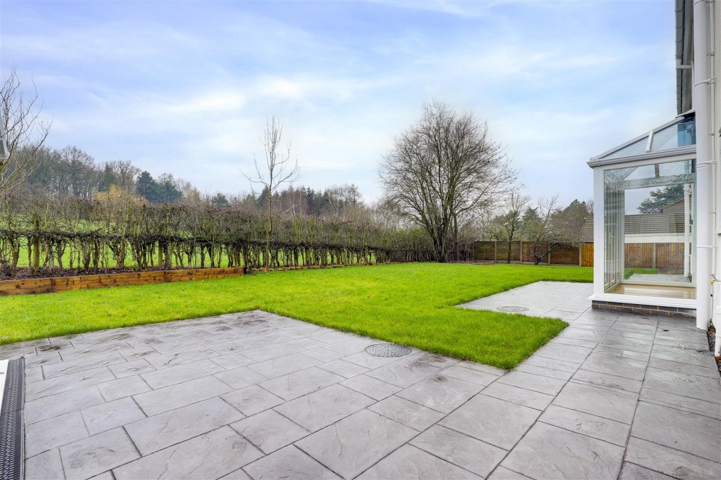 Landmere Lane, Ruddington, Nottinghamshire, NG11 6ND