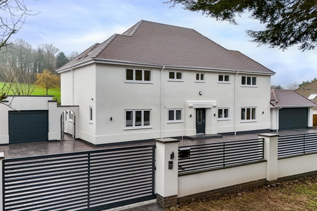 Landmere Lane, Ruddington, Nottinghamshire, NG11 6ND