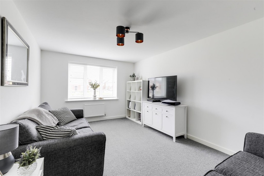 Coot Way, Burton Joyce, Nottinghamshire, NG14 5JP