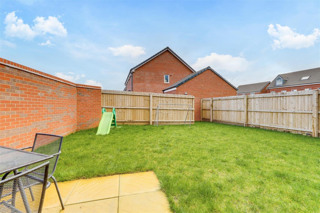 Coot Way, Burton Joyce, Nottinghamshire, NG14 5JP