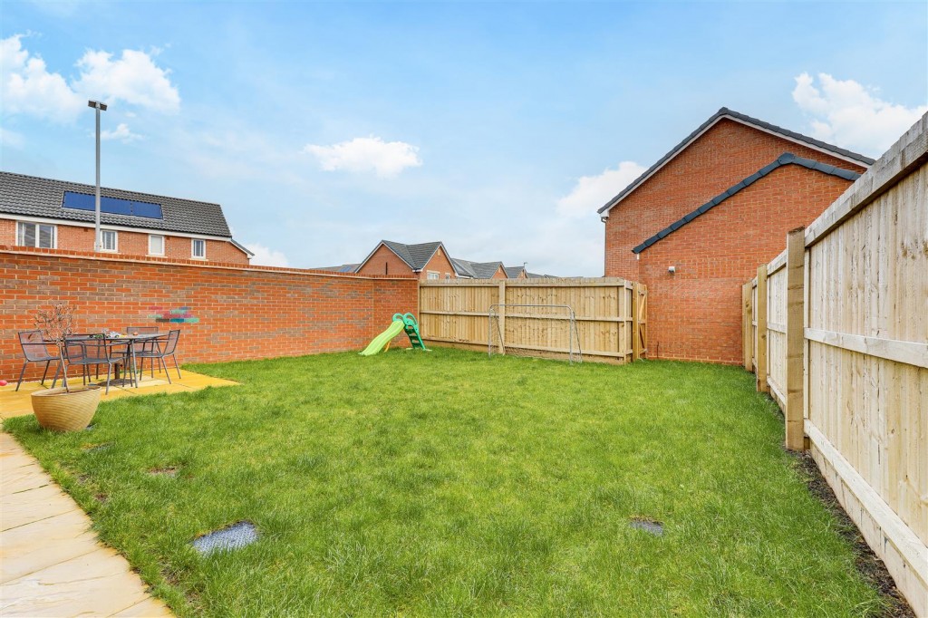 Coot Way, Burton Joyce, Nottinghamshire, NG14 5JP