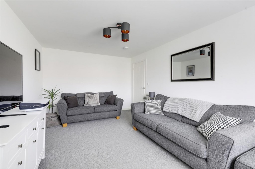 Coot Way, Burton Joyce, Nottinghamshire, NG14 5JP