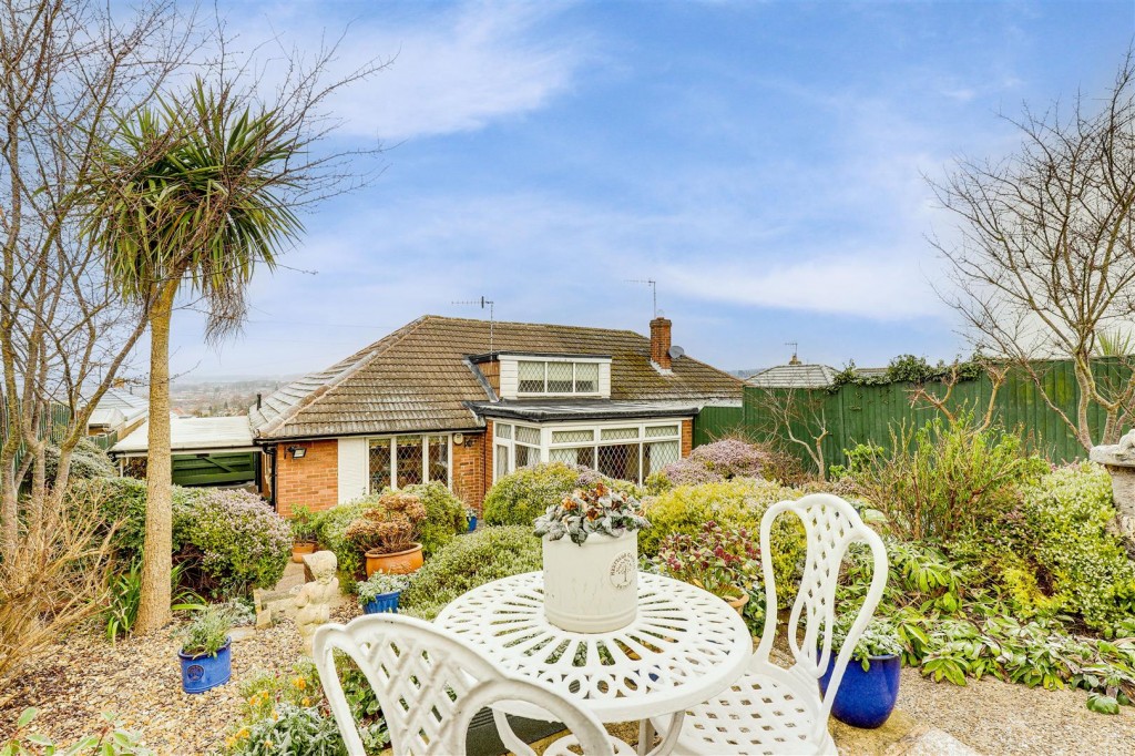 Orston Avenue, Arnold, Nottinghamshire, NG5 7LH