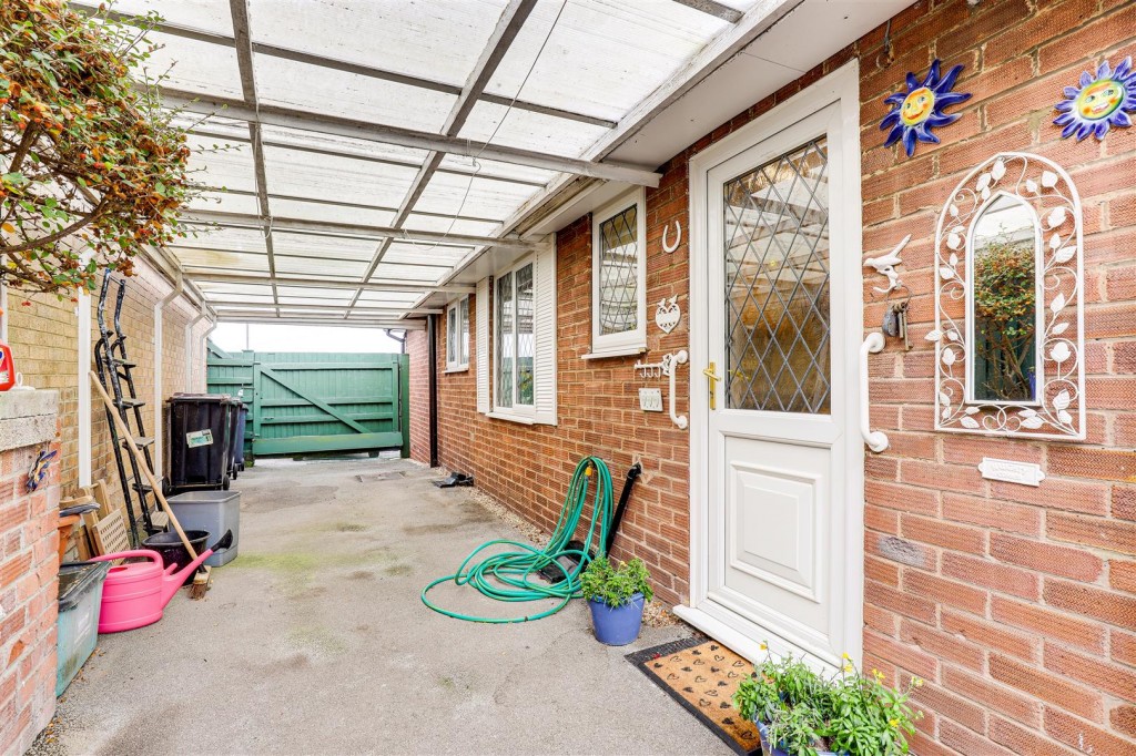 Orston Avenue, Arnold, Nottinghamshire, NG5 7LH