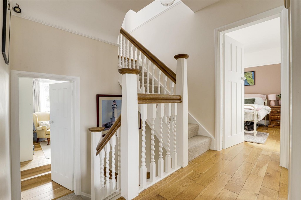 Leahurst Road, West Bridgford, Nottinghamshire, NG2 6JD