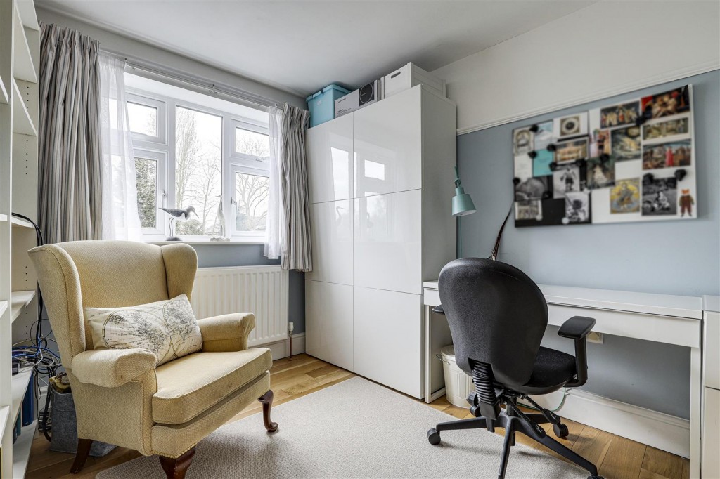 Leahurst Road, West Bridgford, Nottinghamshire, NG2 6JD