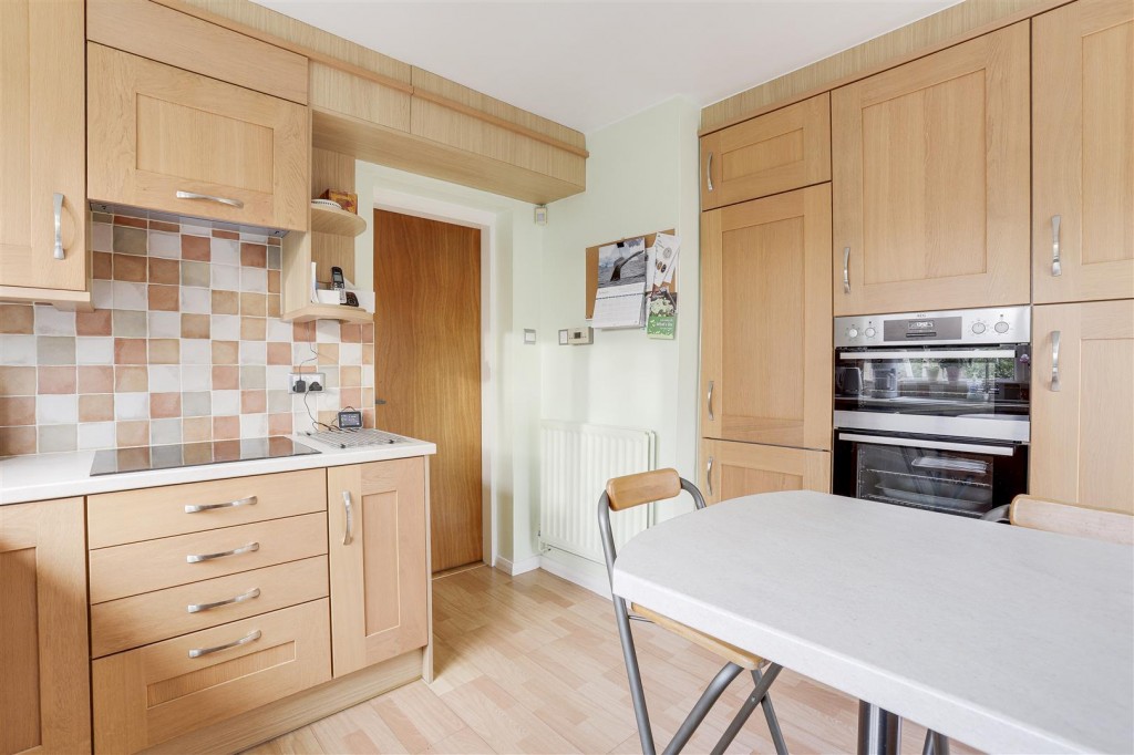 Briar Avenue, Sandiacre, Nottinghamshire, NG10 5NG