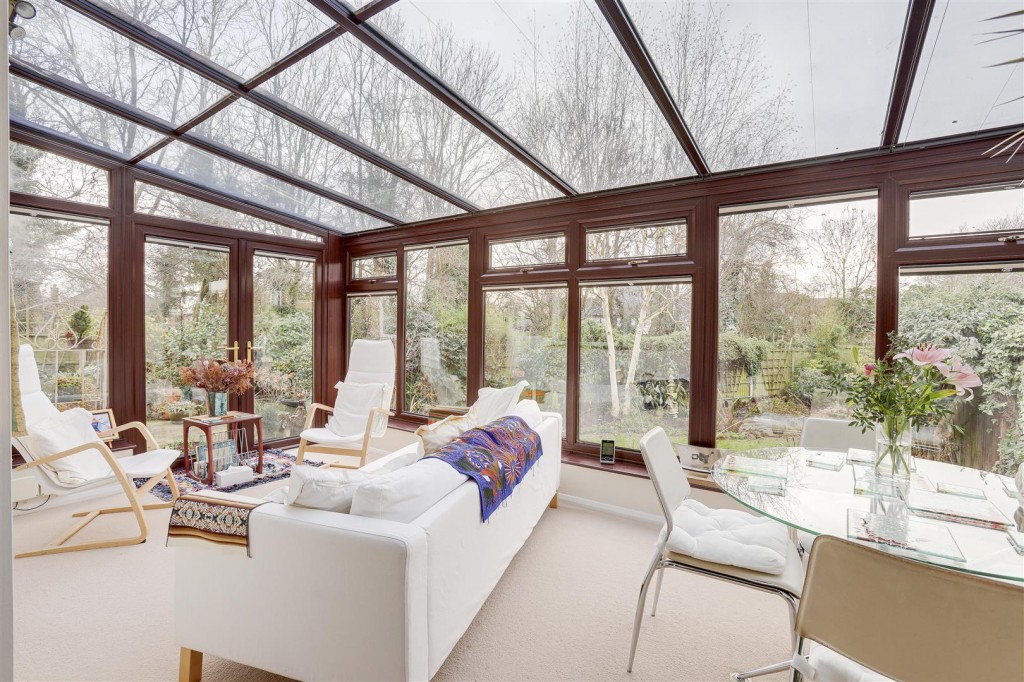 Briar Avenue, Sandiacre, Nottinghamshire, NG10 5NG