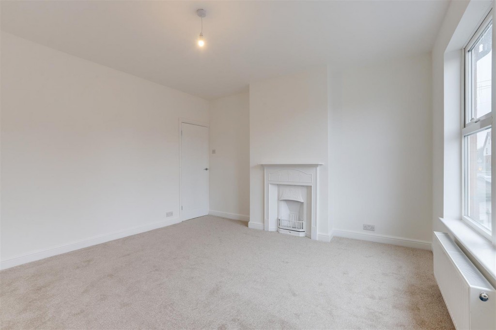 Duke Street, Hucknall, Nottinghamshire, NG15 7HB