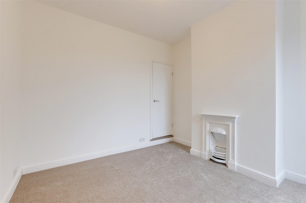 Duke Street, Hucknall, Nottinghamshire, NG15 7HB