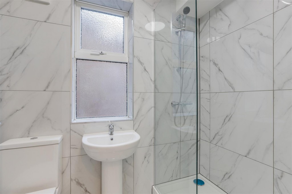 Duke Street, Hucknall, Nottinghamshire, NG15 7HB