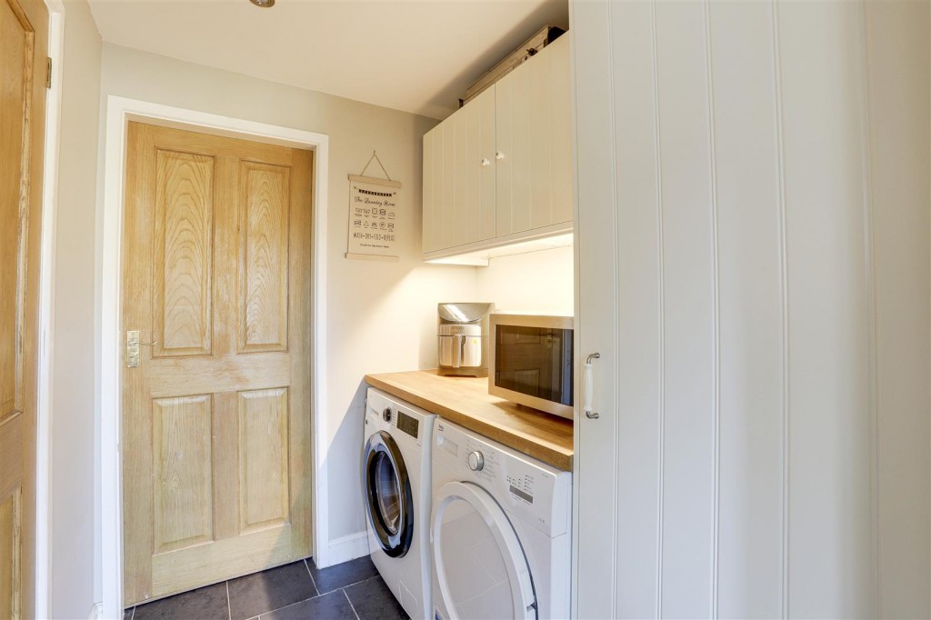 Fylde Close, Toton, Nottinghamshire, NG9 6HH