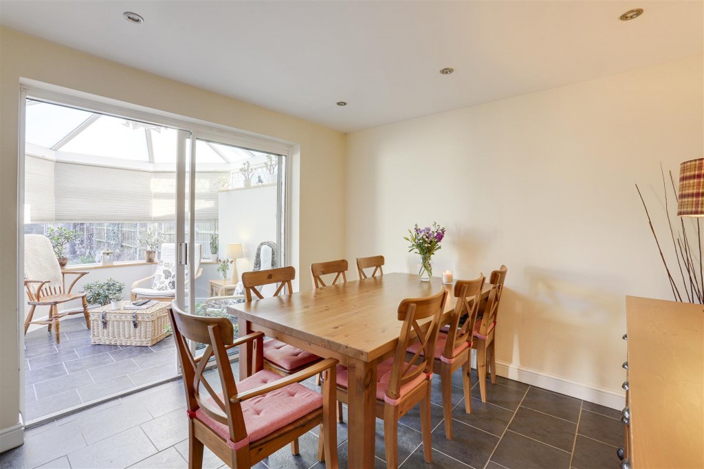 Fylde Close, Toton, Nottinghamshire, NG9 6HH