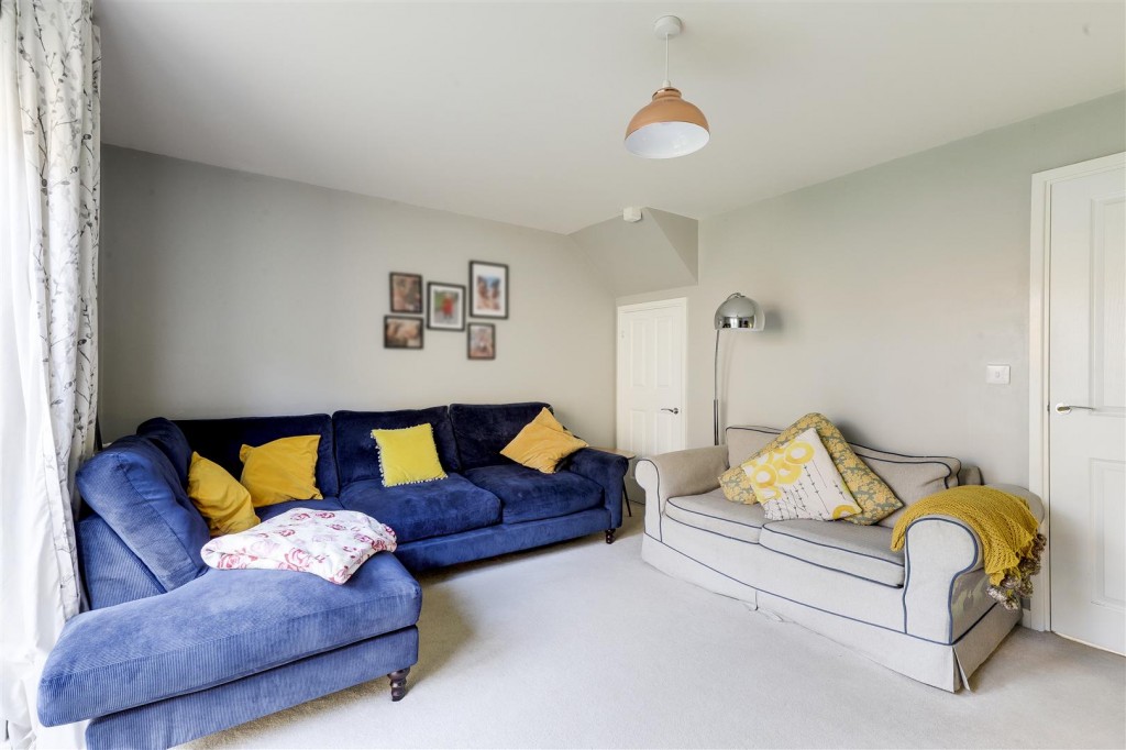 Corbett Chase, Gedling, Nottinghamshire. NG4 4LU