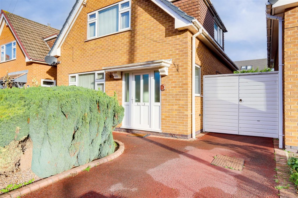 The Hollows, Long Eaton, Nottinghamshire, NG10 2ES